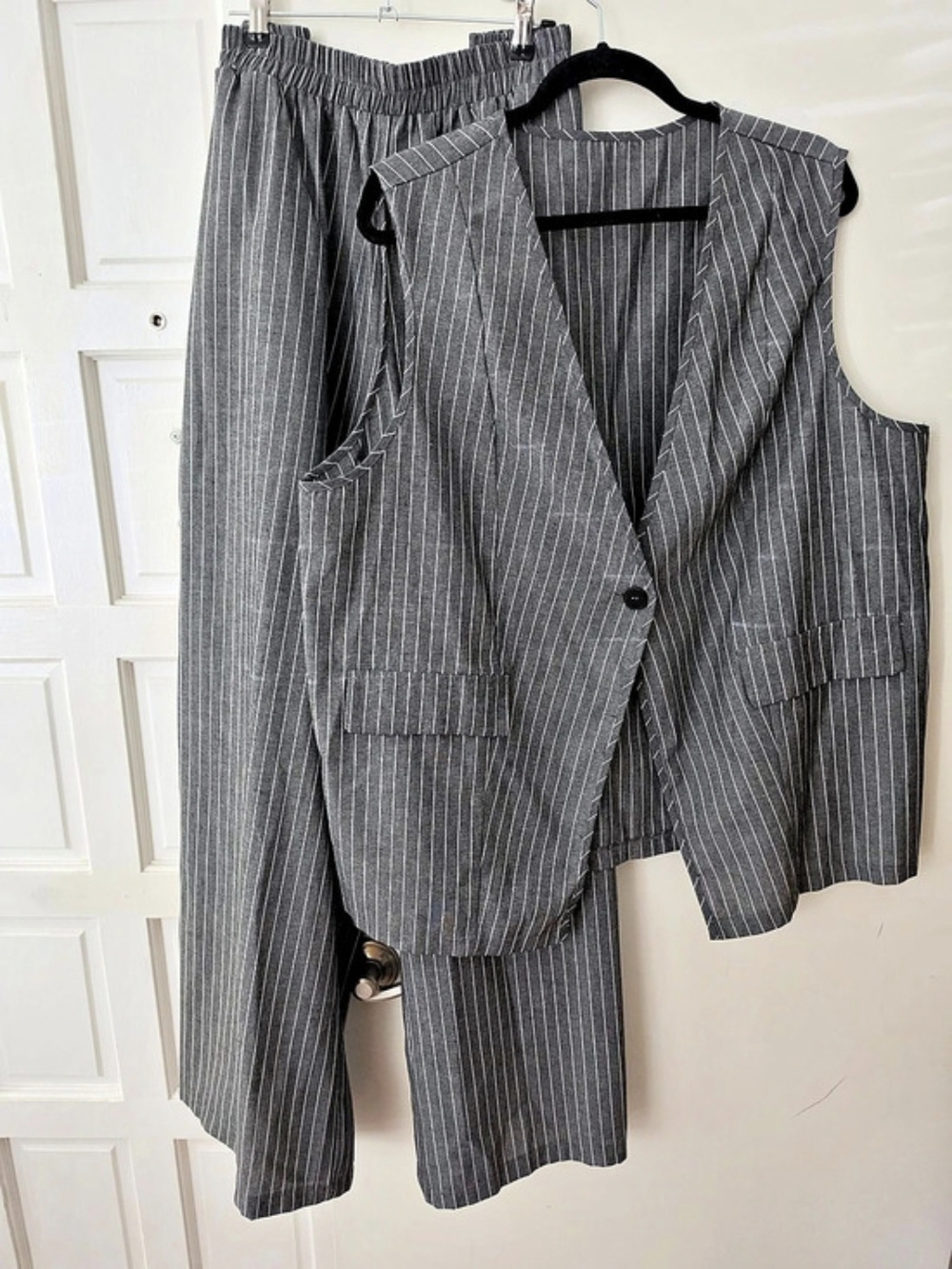 Striped Wide Leg 3XL Set in Gray & White